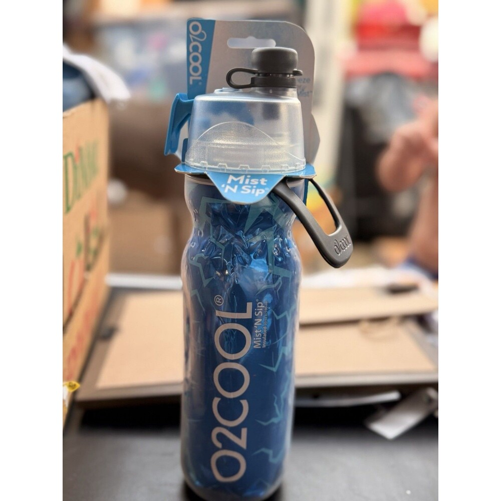 O2COOL Mist 'N Sip Misting Water Bottle 2-in-1 Mist And Sip Function With No